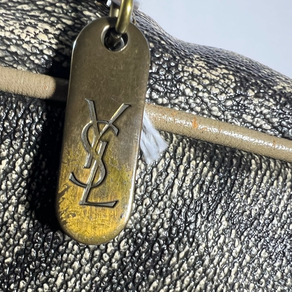 7033: Vintage YSL Monogram Double Zip Cosmetic Travel Case - Picture 8 of 11